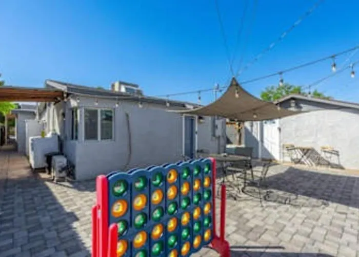 Apex Executive - 1422 E Brill St *