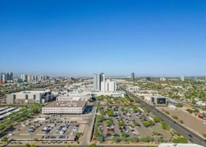 Apartment Apex Executive - 1422 E Brill St