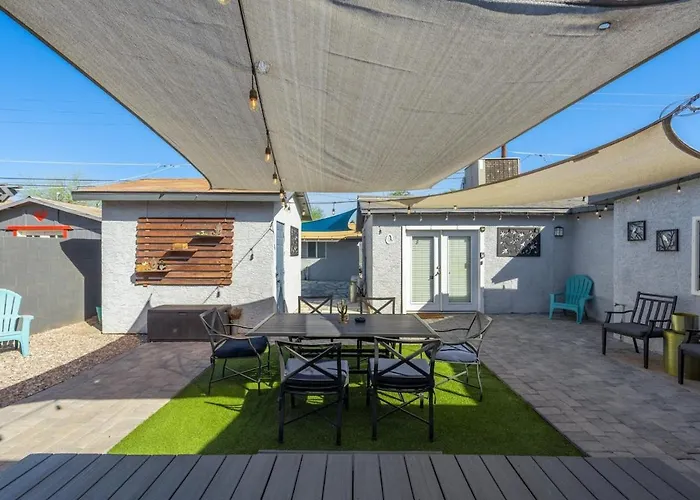 Apex Executive - 1422 E Brill St Apartment